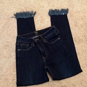 Just Black Size 25 Skinny Denim Frayed Hem